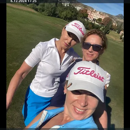 Apartment Tahkon Paras *